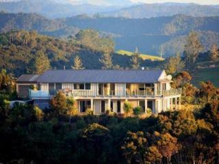 Tiki Tiki Ora Bed and Breakfast Russell Eksteriør billede