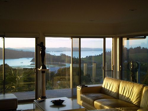 Tiki Tiki Ora Bed and Breakfast Russell Eksteriør billede